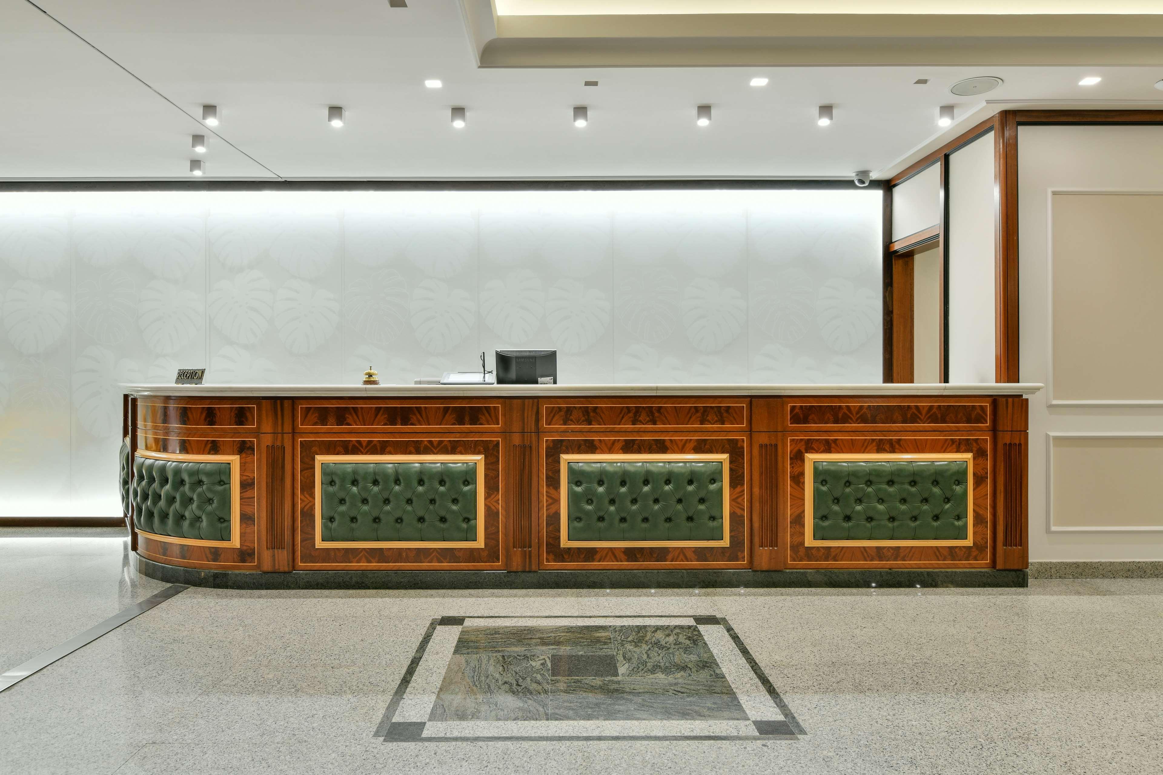 Best Western Hotel Ferrari Nola Exterior photo